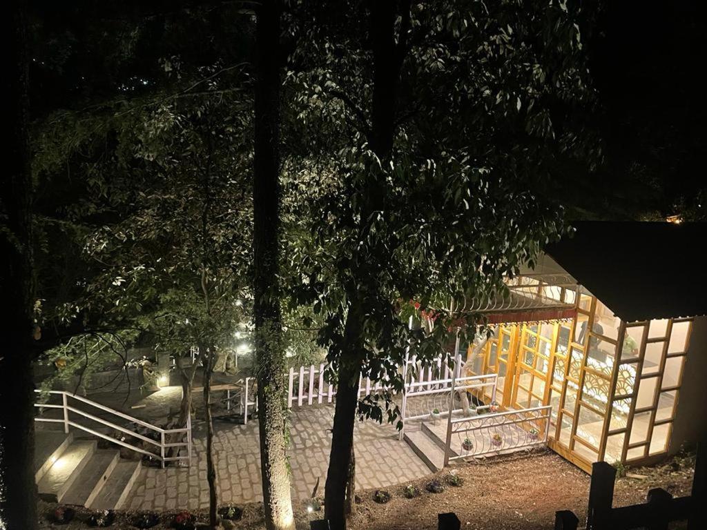 Aaroham Resort, شيملا المظهر الخارجي الصورة